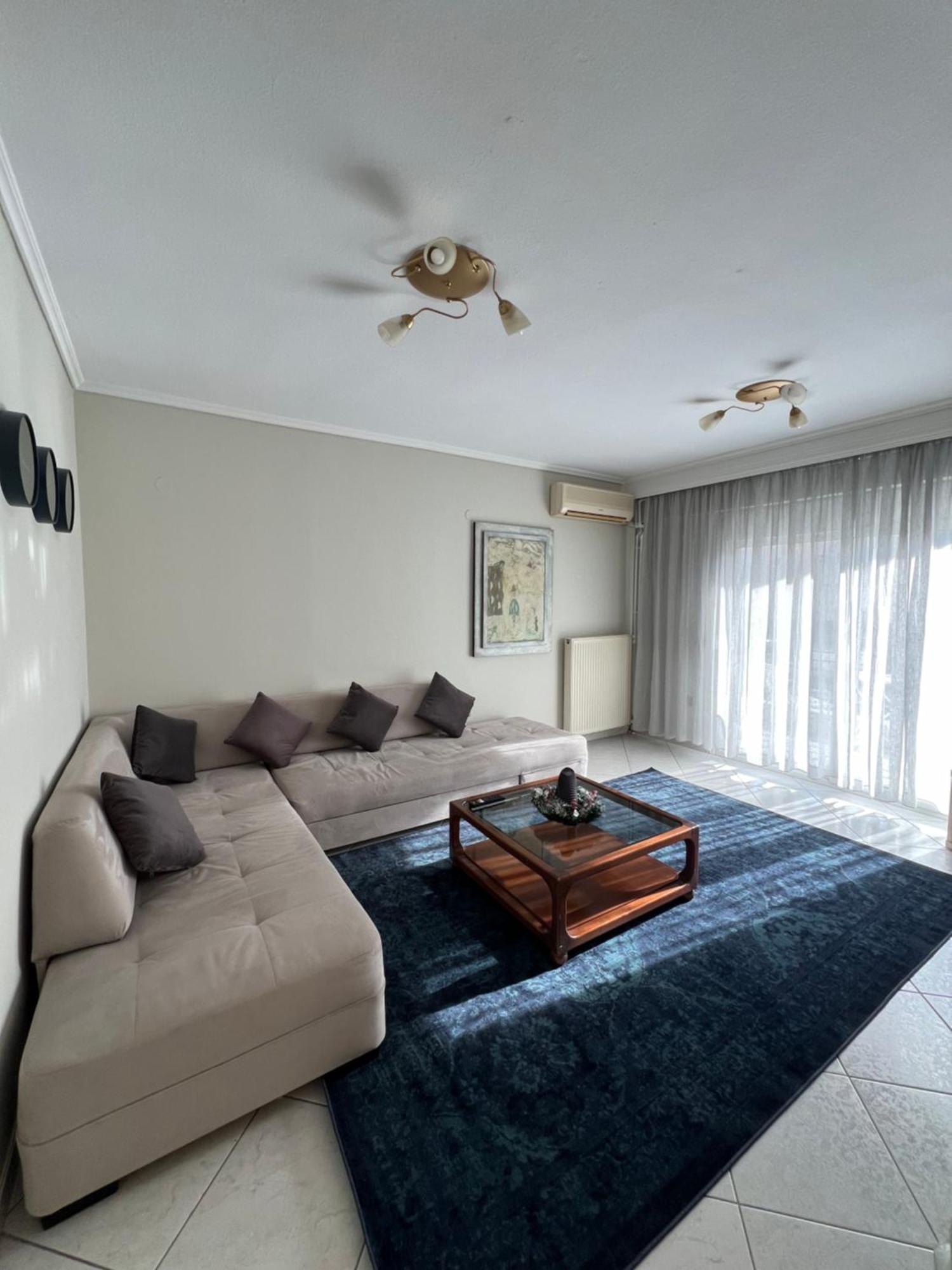 Parma'S Pool Apartment Переа Экстерьер фото
